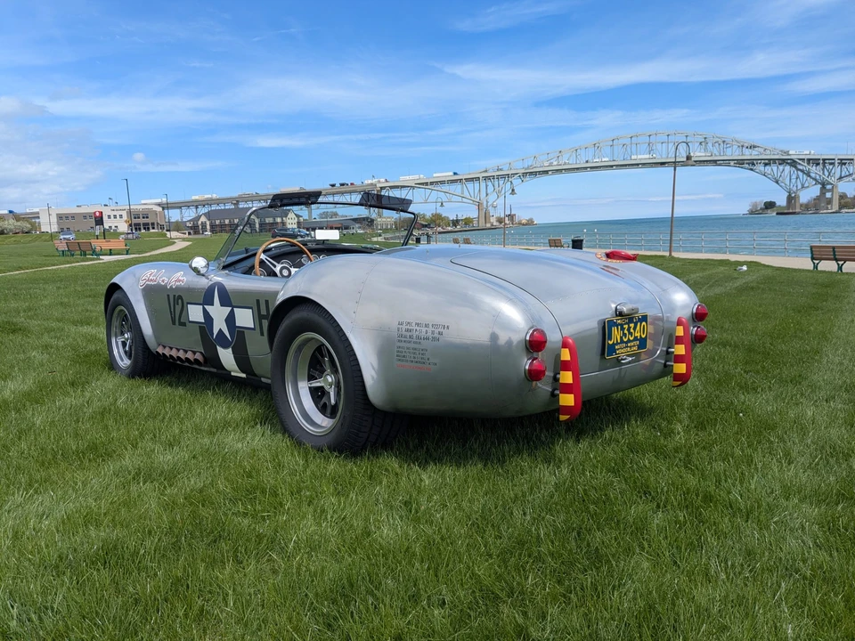 Shelby Cobra Replica - Image 15 of 31