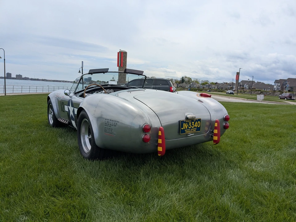 Shelby Cobra Replica - Image 18 of 31