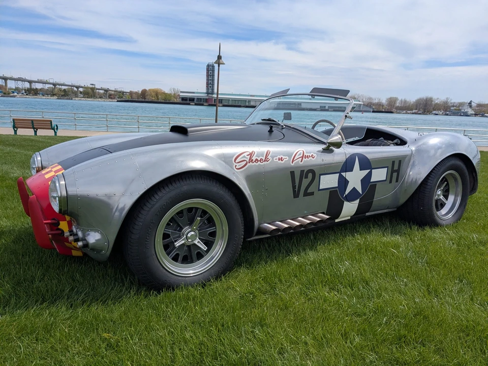 Shelby Cobra Replica - Image 8 of 31