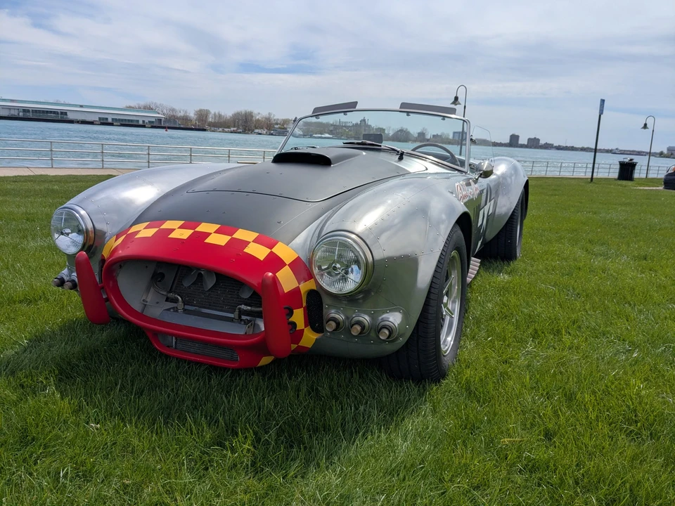 Shelby Cobra Replica - Image 2 of 31