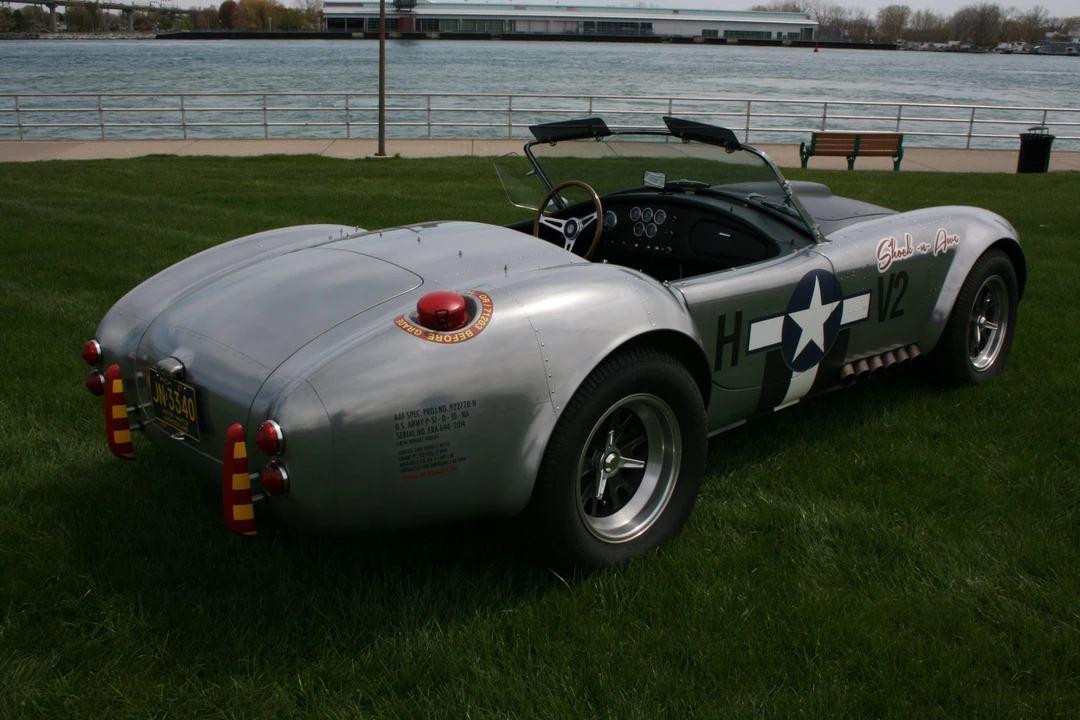 Shelby Cobra Replica - Image 26 of 31