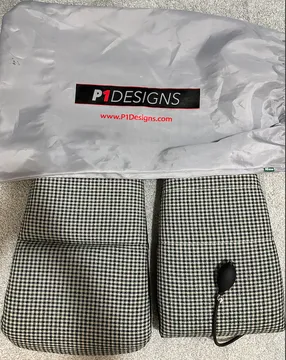 Parts & Memorabilia Seats & Interior - Image 2 of 2