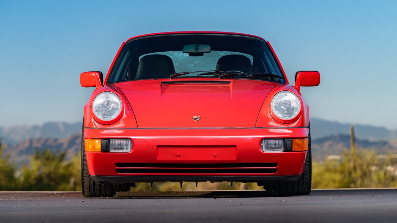 1990 Porsche 964 Carrera 4 - Image 14 of 31