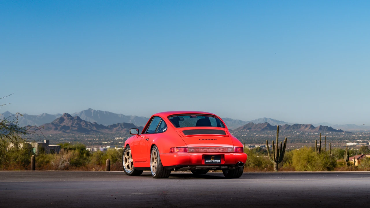 1990 Porsche 964 Carrera 4 - Image 26 of 31