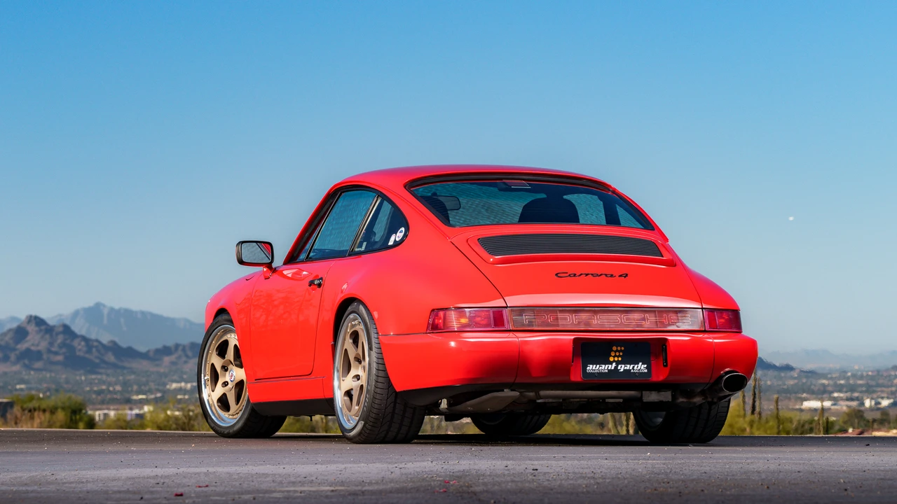1990 Porsche 964 Carrera 4 - Image 27 of 31