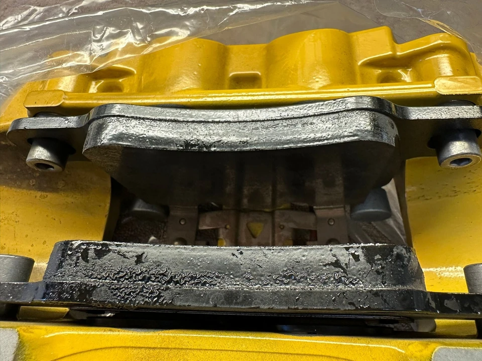 2022 Porsche 718 Cayman GT4 - Image 9 of 31