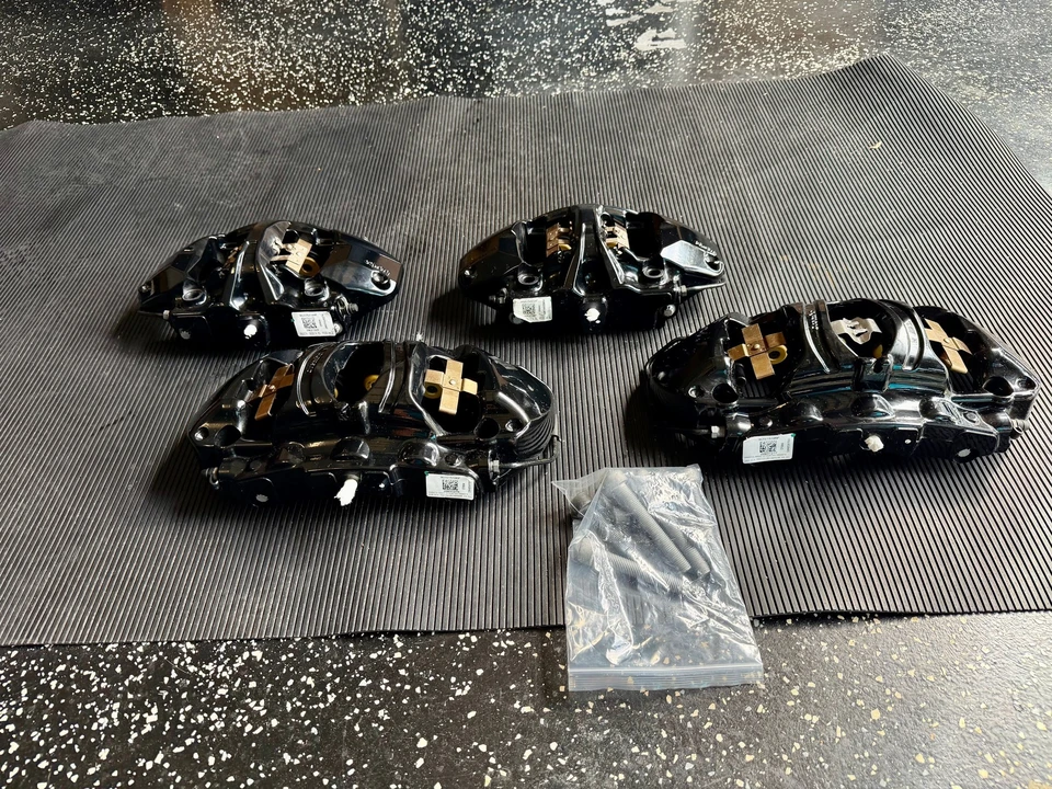 Parts & Memorabilia Mechanical Components - Image 2 of 12