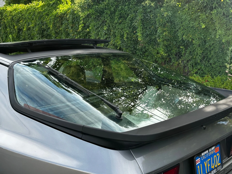 1985 Porsche 944 - Image 14 of 31