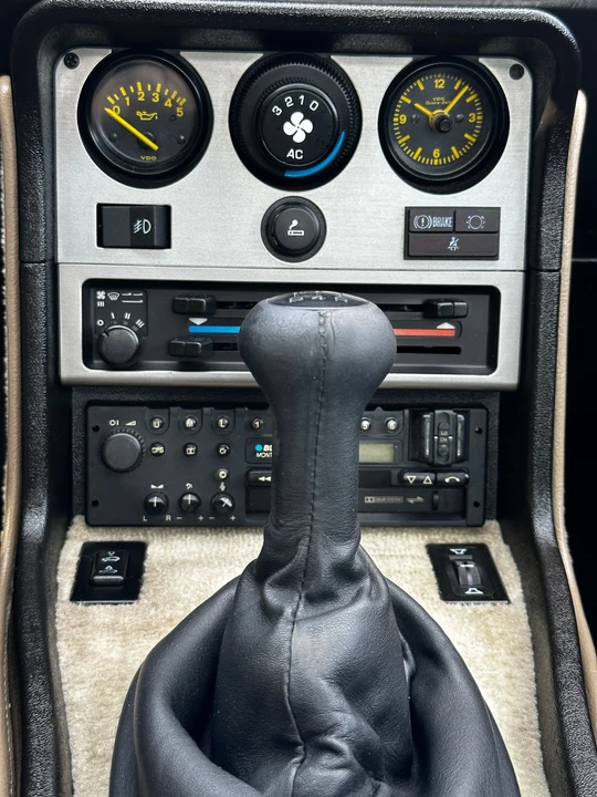 1985 Porsche 944 - Image 21 of 31