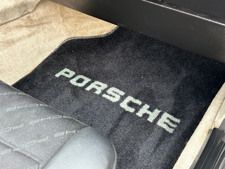 1985 Porsche 944 - Image 22 of 31