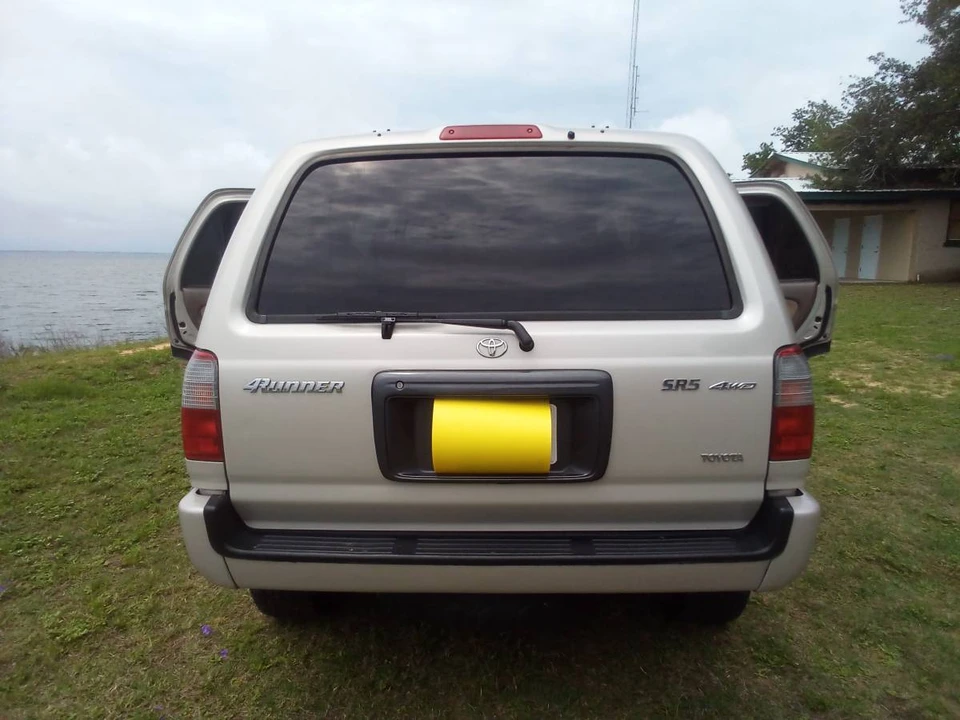 2000 Toyota 4Runner 3rd Gen - Image 4 of 16