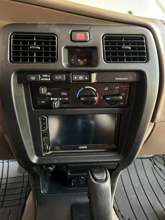 2000 Toyota 4Runner 3rd Gen - Image 12 of 16
