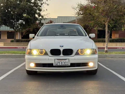2001 BMW 530i