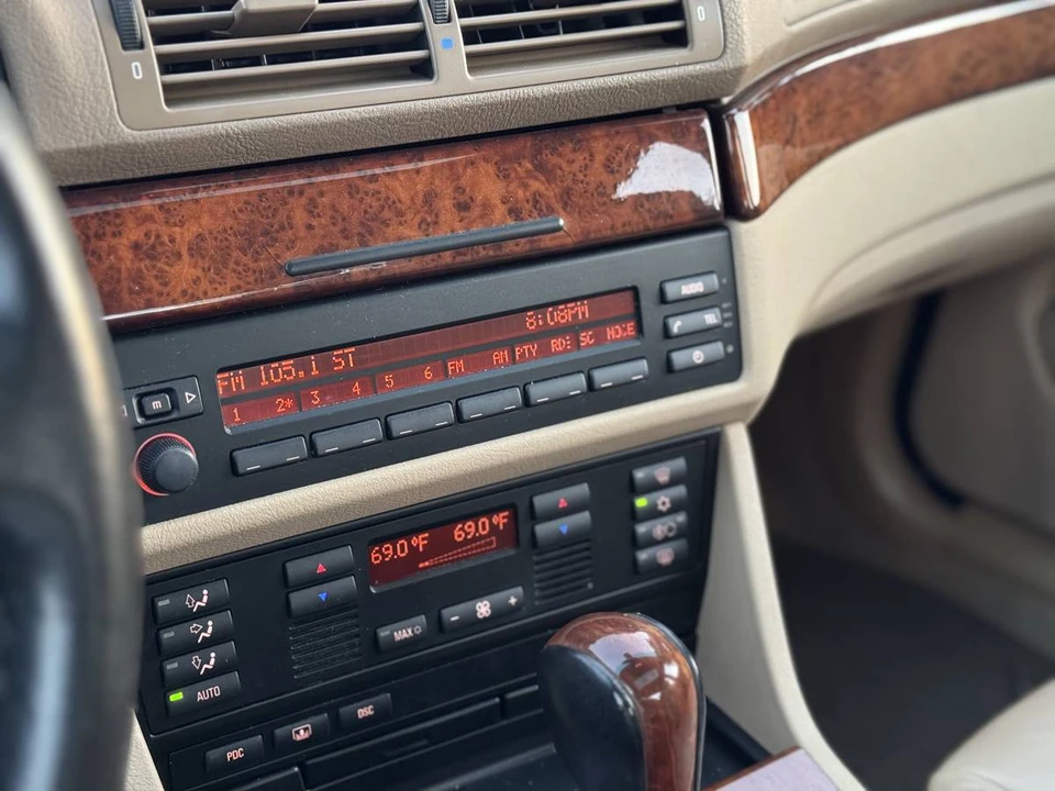 2001 BMW E39 5 Series - Image 10 of 18