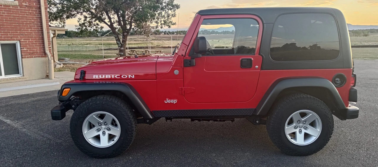 2004 Jeep TJ Wrangler - Image 2 of 31
