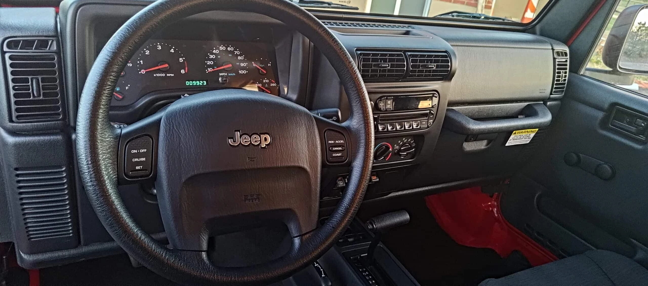 2004 Jeep TJ Wrangler - Image 16 of 31