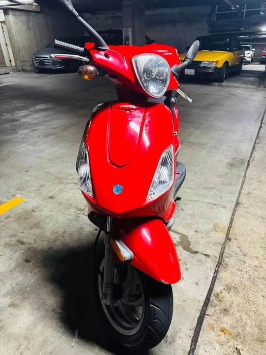 2008 Piaggio - Image 2 of 6