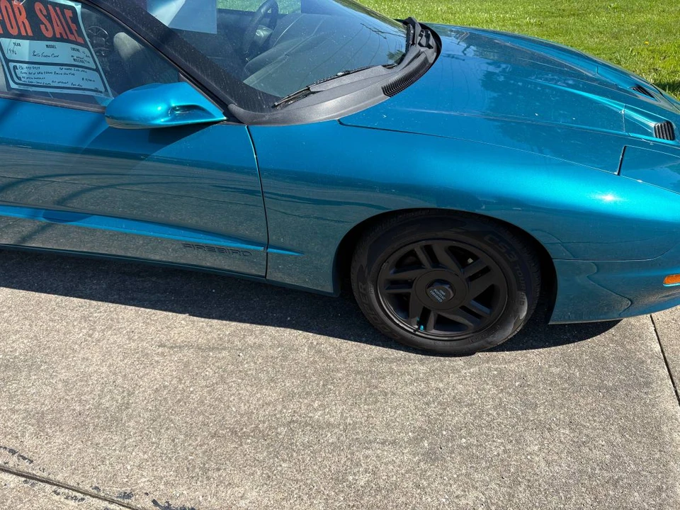 1996 Pontiac Firebird 4th Gen - Image 12 of 17
