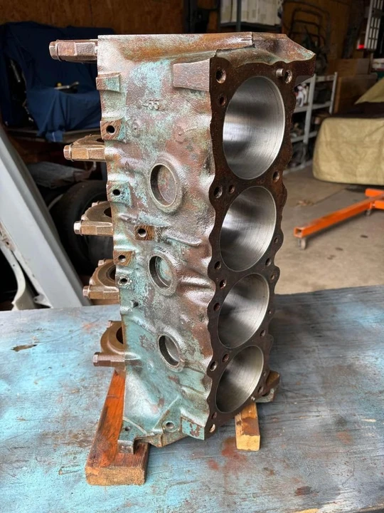 1973 Parts & Memorabilia Engines - Image 3 of 10