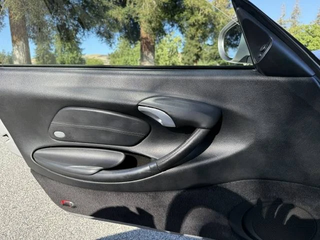 2004 Porsche 986 Boxster - Image 10 of 18