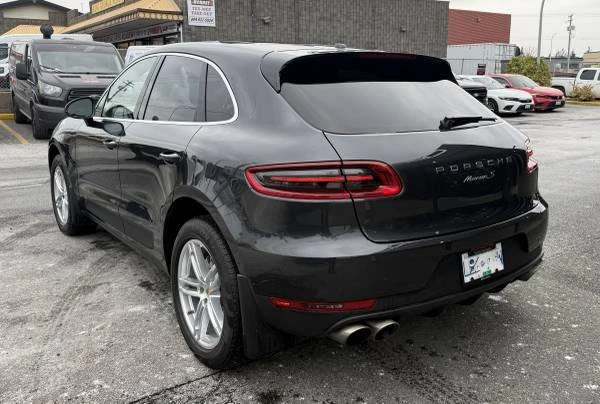 2017 Porsche Macan S - Image 19 of 21