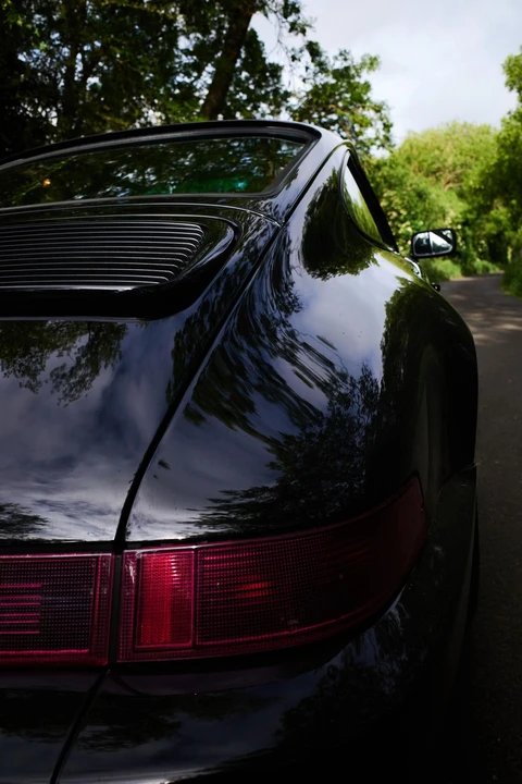 1990 Porsche 964 Carrera 4 - Image 11 of 17
