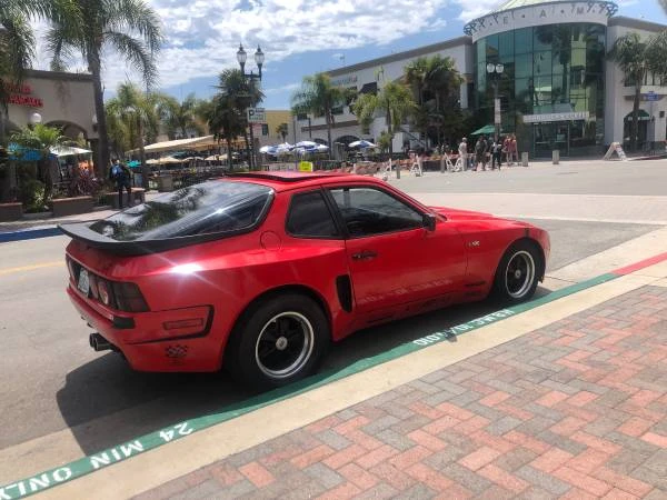 1985 Porsche 944 - Image 5 of 19
