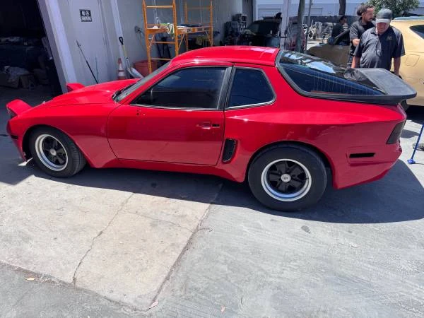 1985 Porsche 944 - Image 13 of 19