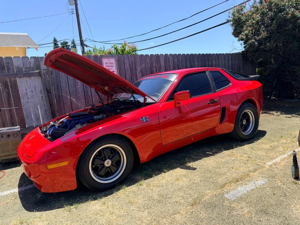 1985 Porsche 944 - Image 13 of 24