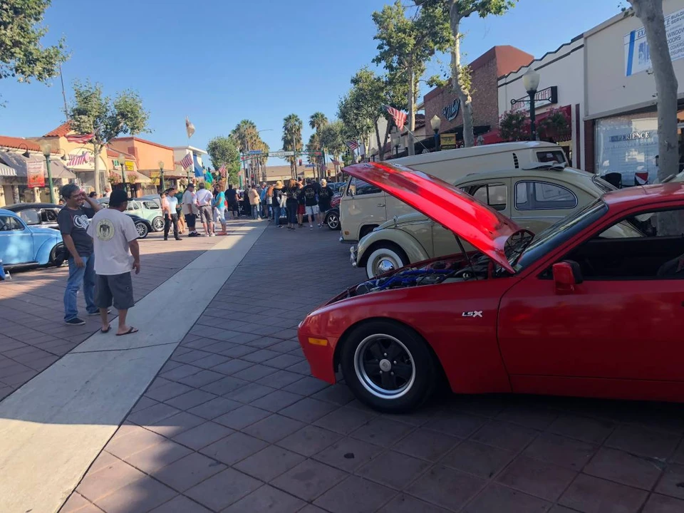 1985 Porsche 944 - Image 23 of 24