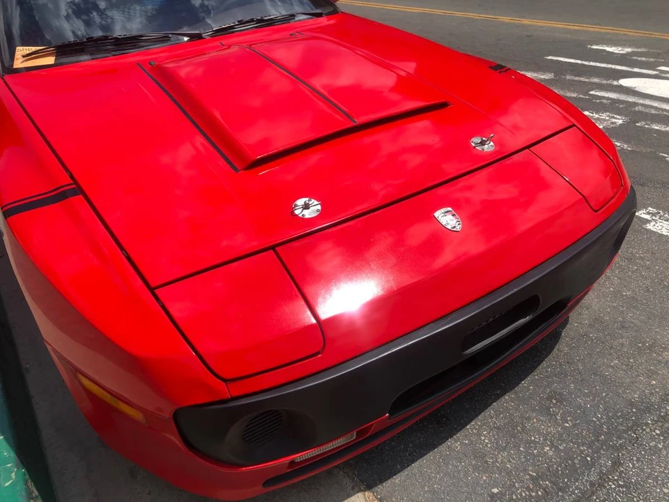 1985 Porsche 944 - Image 4 of 24