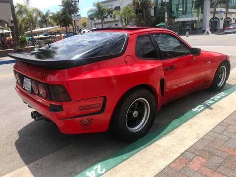 1985 Porsche 944 LS1-5.3 V8 Engine Conversion