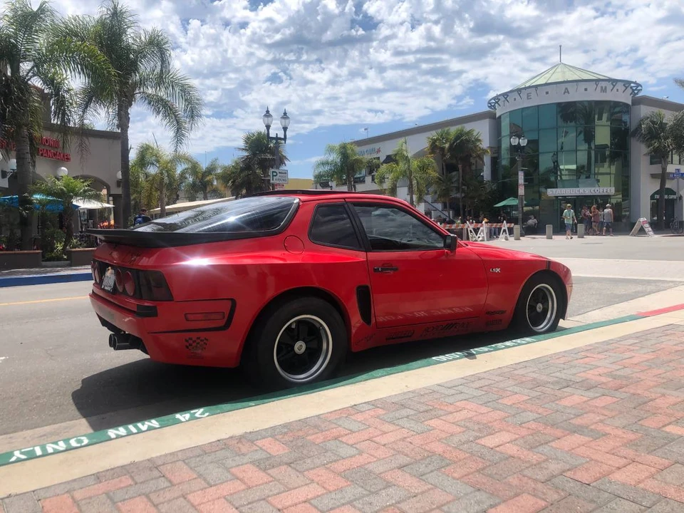 1985 Porsche 944 - Image 3 of 24