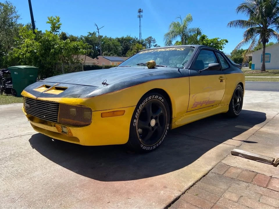1983 Porsche 944 - Image 2 of 6