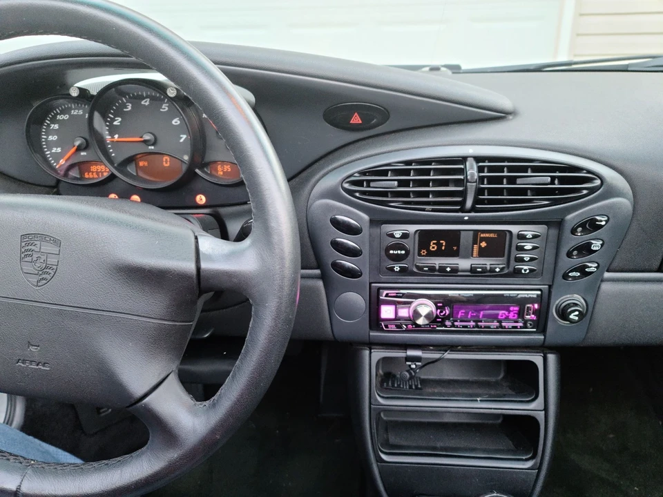 1999 Porsche 986 Boxster - Image 7 of 11