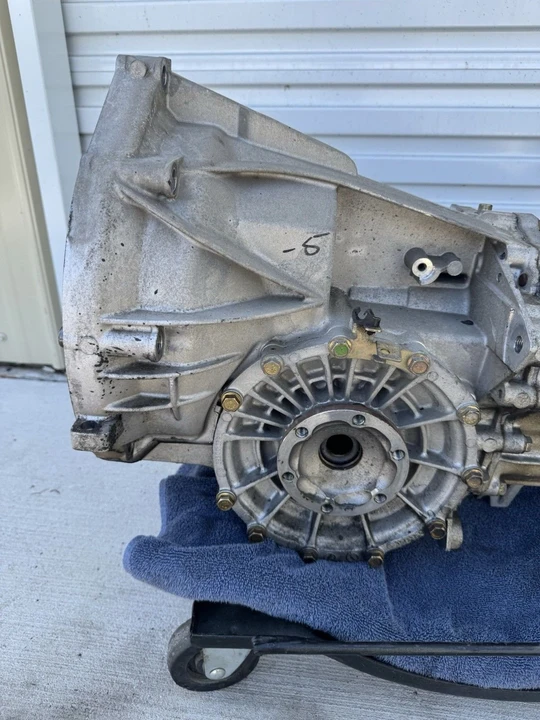2000 Parts & Memorabilia Gearboxes - Image 2 of 10