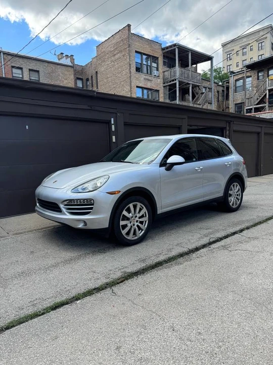 2012 Porsche 958 Cayenne - Image 4 of 16