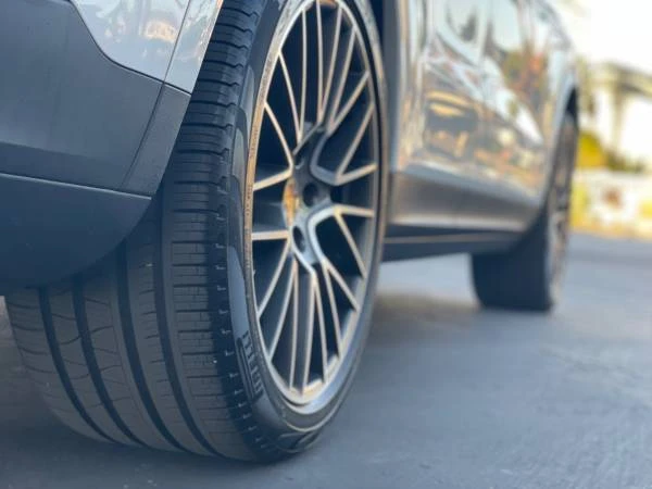 2019 Porsche 9Y0/9Y3 Cayenne - Image 20 of 21