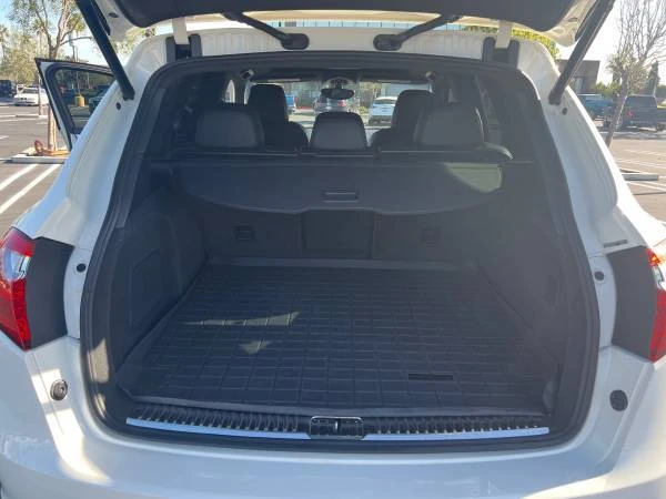 2012 Porsche 958 Cayenne - Image 4 of 12