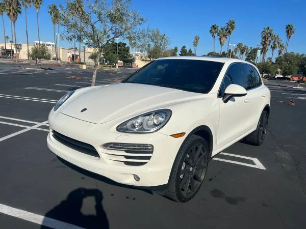 2012 Porsche 958 Cayenne - Image 3 of 12