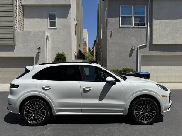 2019 Porsche 9Y0/9Y3 Cayenne - Image 5 of 17