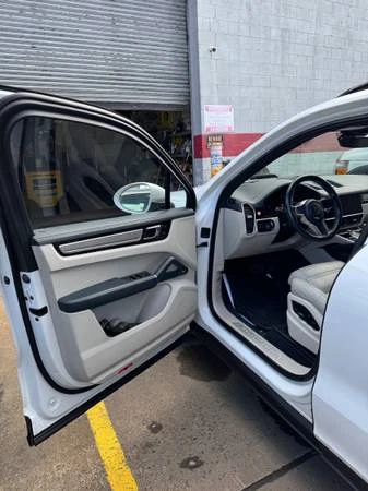 2023 Porsche 9Y0/9Y3 Cayenne - Image 4 of 13