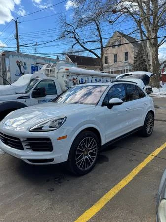 2023 Porsche 9Y0/9Y3 Cayenne - Image 11 of 13