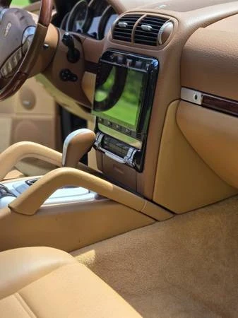2004 Porsche 955/957 Cayenne S - Image 12 of 19