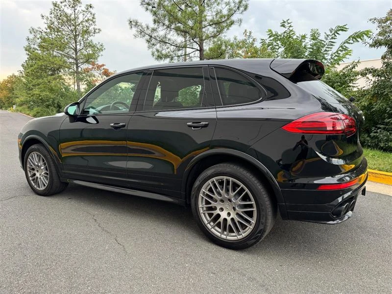 2015 Porsche 958 Cayenne S - Image 6 of 31