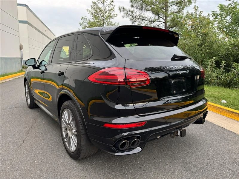 2015 Porsche 958 Cayenne S - Image 8 of 31