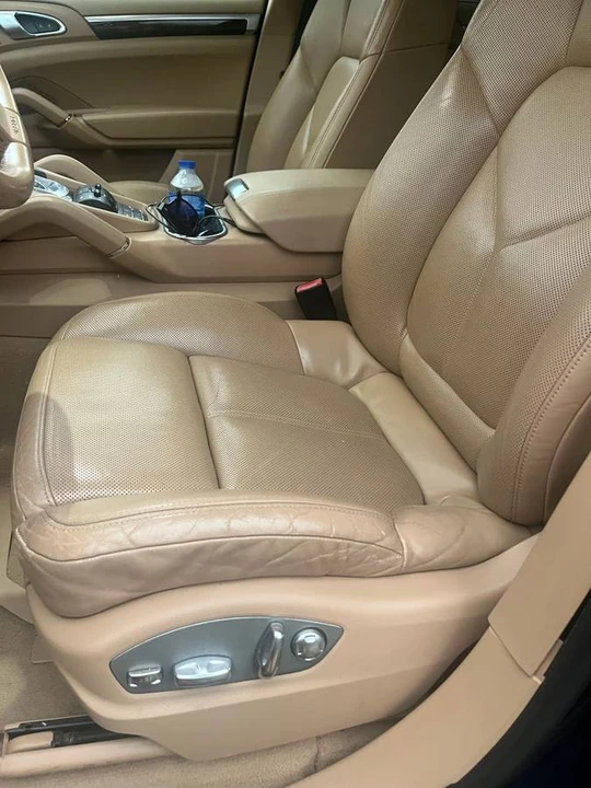 2012 Porsche 958 Cayenne S - Image 11 of 16