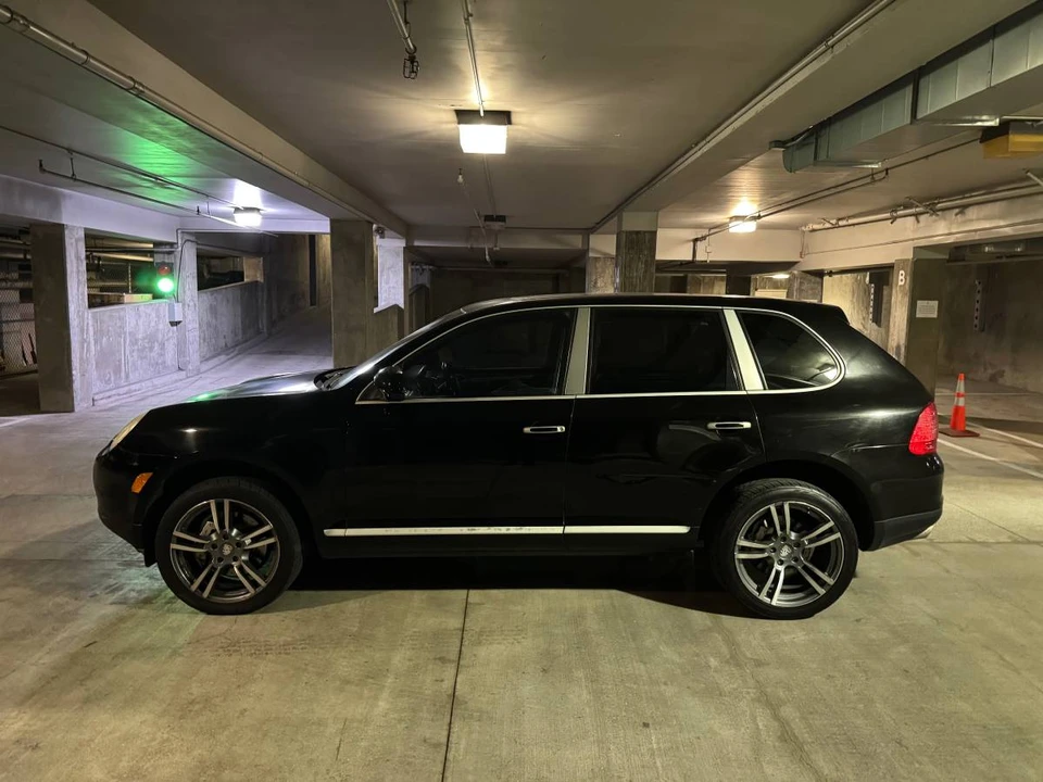 2005 Porsche 955/957 Cayenne S - Image 10 of 13
