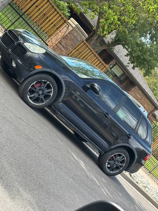 2004 Porsche 955/957 Cayenne Turbo - Image 3 of 12