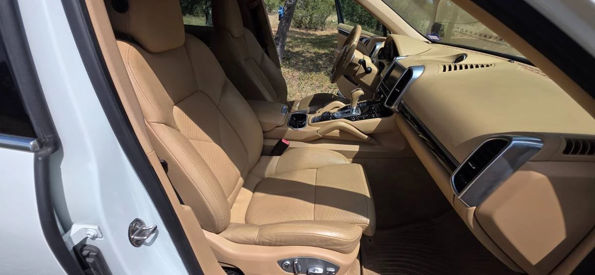 2014 Porsche 958 Cayenne S - Image 13 of 23